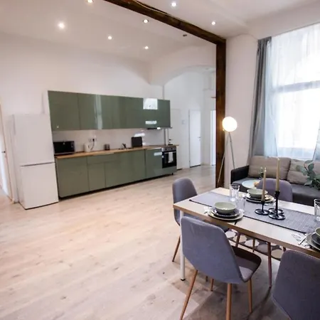 Cityscape Budget Garay 2nd Budapest